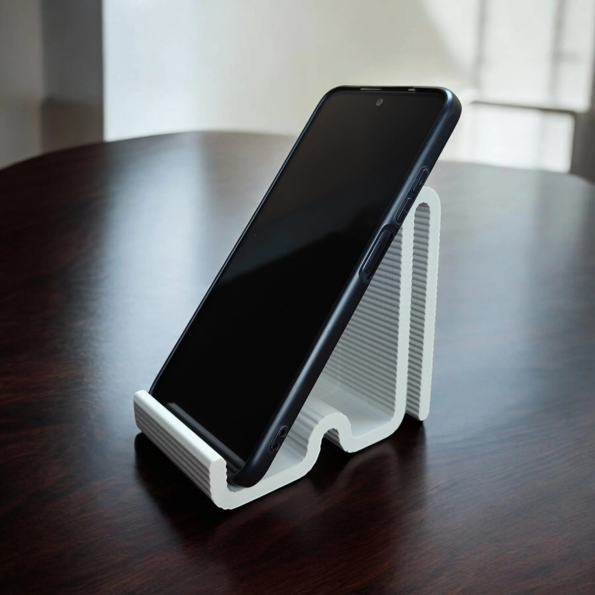 FLEXO – 3D printani stalak za mobitel